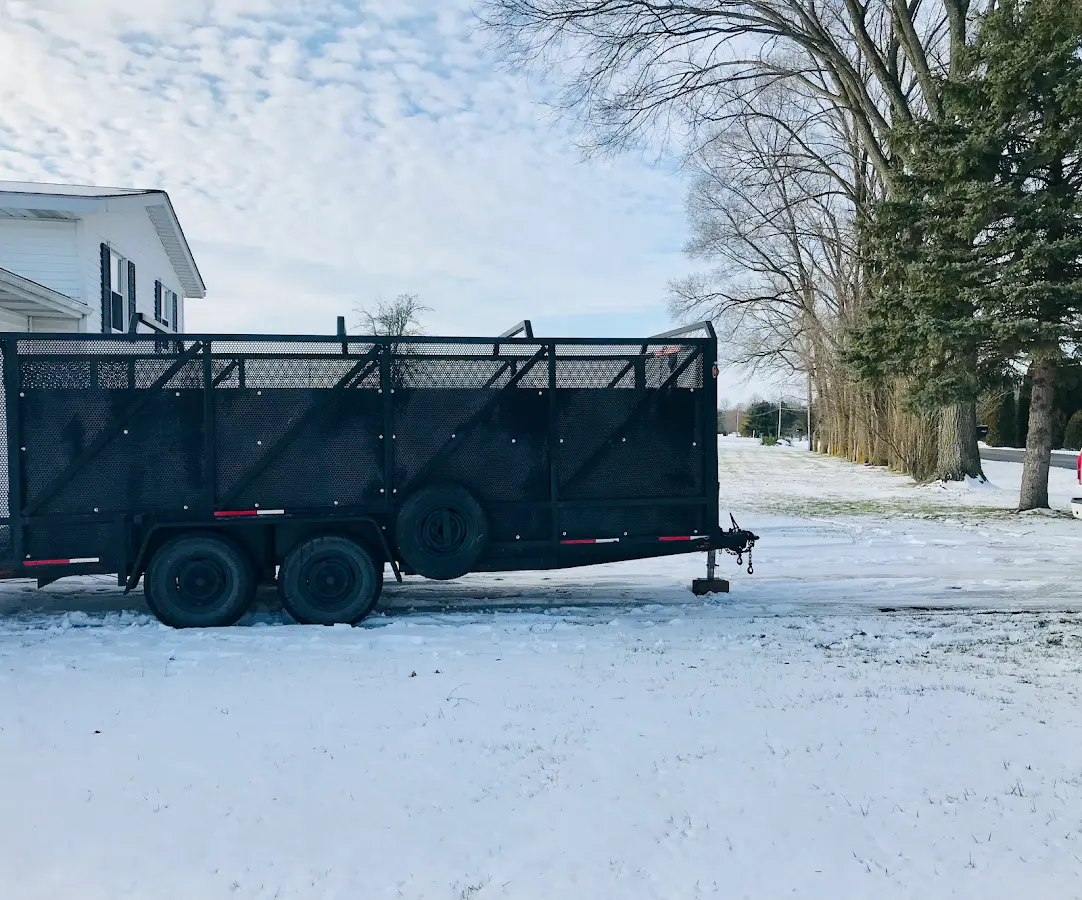2 Yard Dumpster Rental in Franklin, OH
